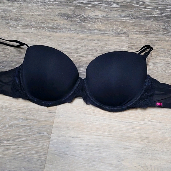 Pink Bra - Picture 1 of 4